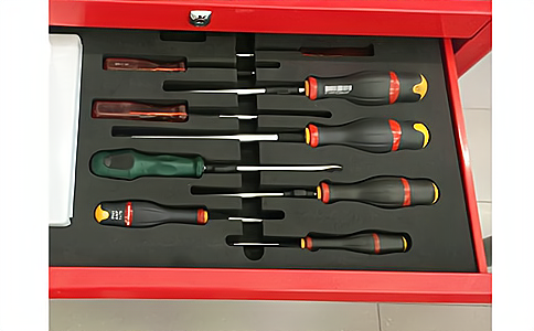 对于金属环境的应用，我们该怎么设计电子标签和阅读器天线